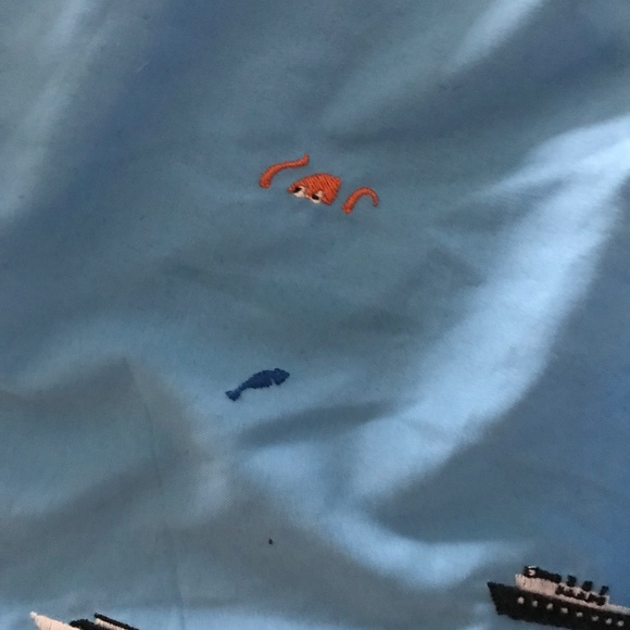 Hanna Andersson Rash Guard and embroidered Swim Trunks Size 120 6-7 - Picture 5 of 9